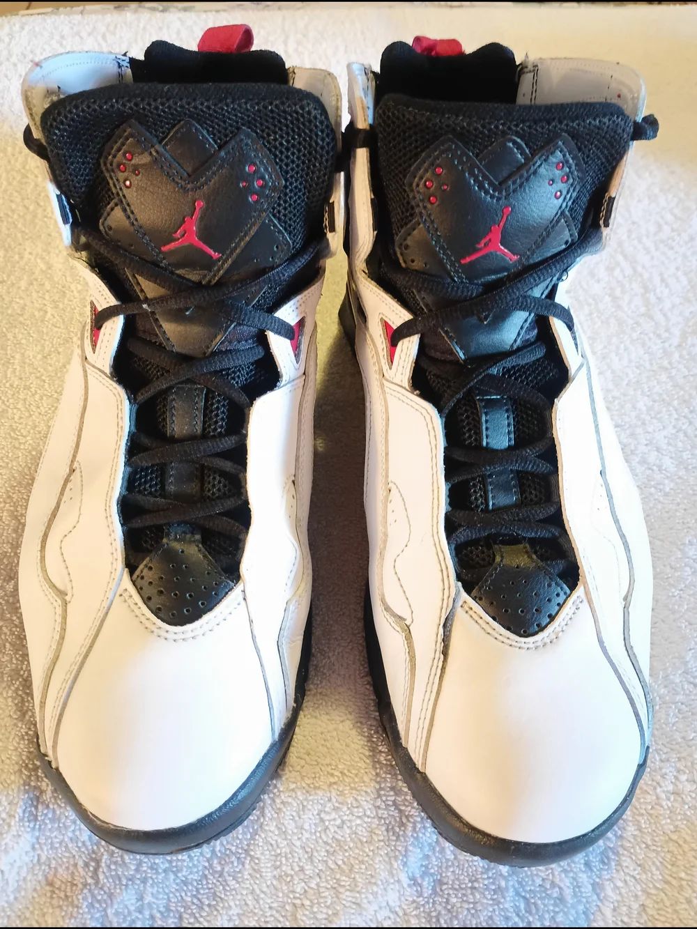 Kids White and Black Basketball Shoes with Red Accents - Jordan